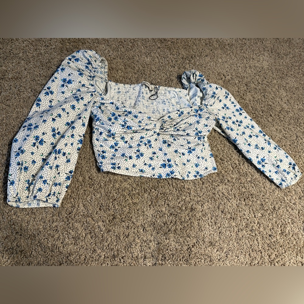 stradivarius floral crop top